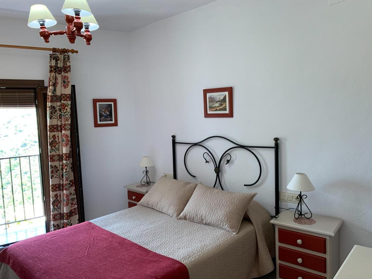 Hostal Atalaya En Capileira Cb Extérieur photo