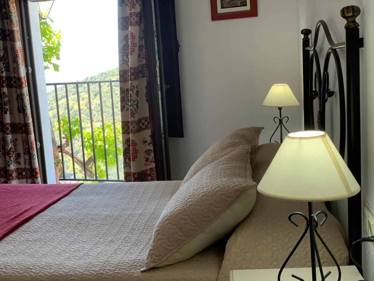 Hostal Atalaya En Capileira Cb Extérieur photo